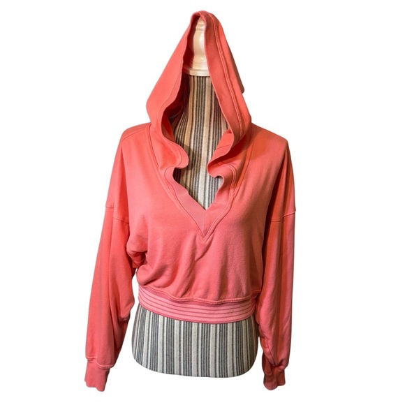 Free People Movement Hoodie XS Grand Slam Coral Pink Cropped V-Neck Ribbed Trim - Picture 2 of 15